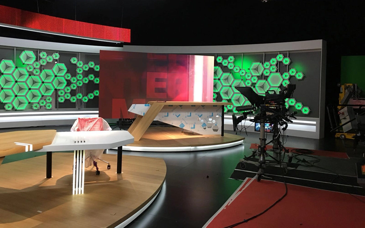 Escenografía para Televisión El Intermedio Escenografía para Televisión El Intermedio